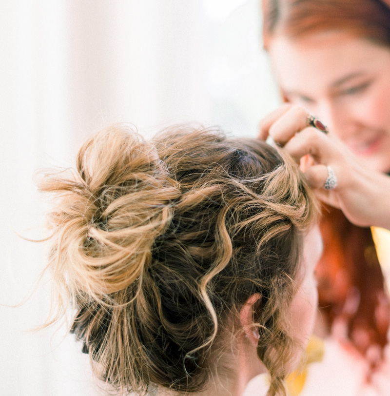 Festliche Frisuren bei Pamela